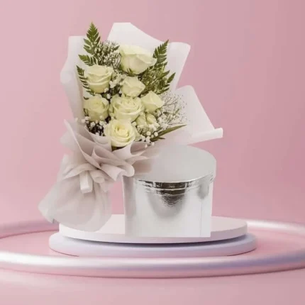 باقة أناقة بيضاء – بوكيه ورد أبيض ناعم لهدية مميزة