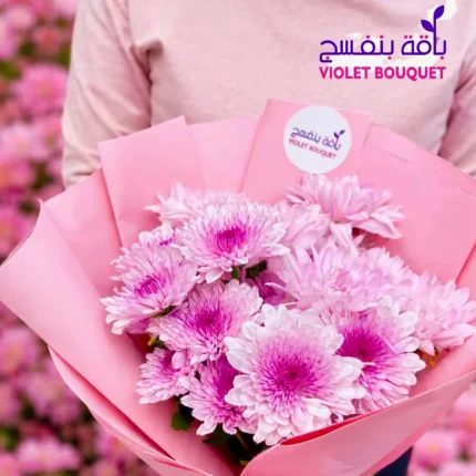 باقة السحر الوردي ورد الاقحوان او الكريز الوردي